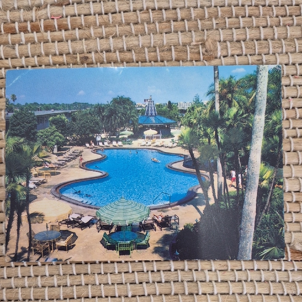 Vintage Holiday Inn Tampa Post Card